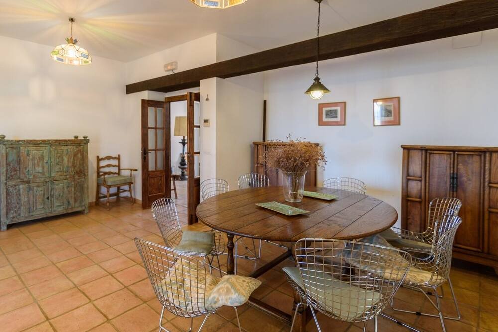 Photo of Livingroom in Constantina