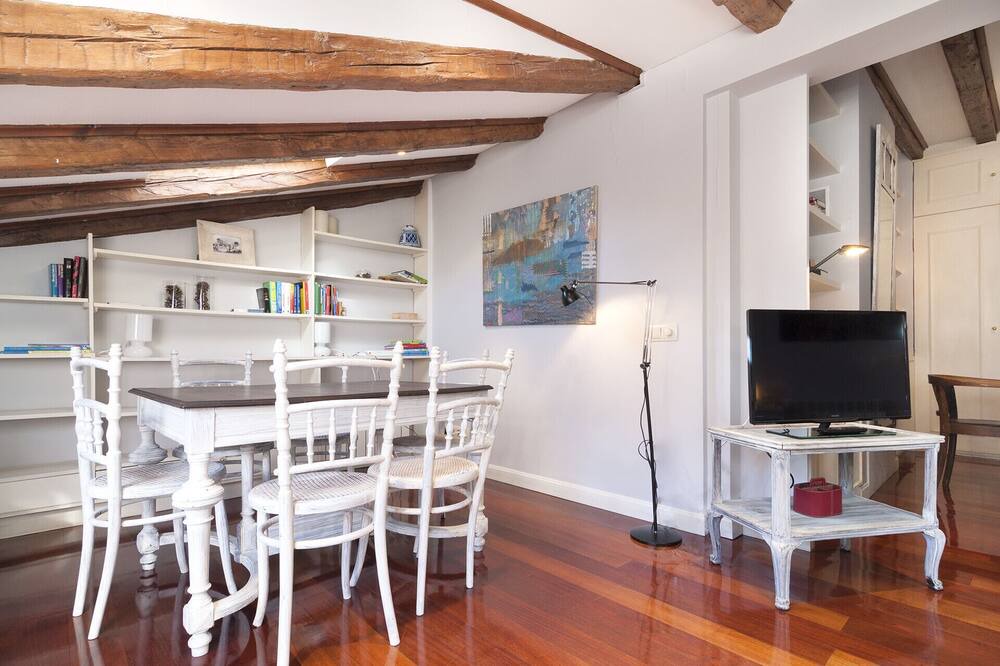 Photo of Livingroom in Arapiles