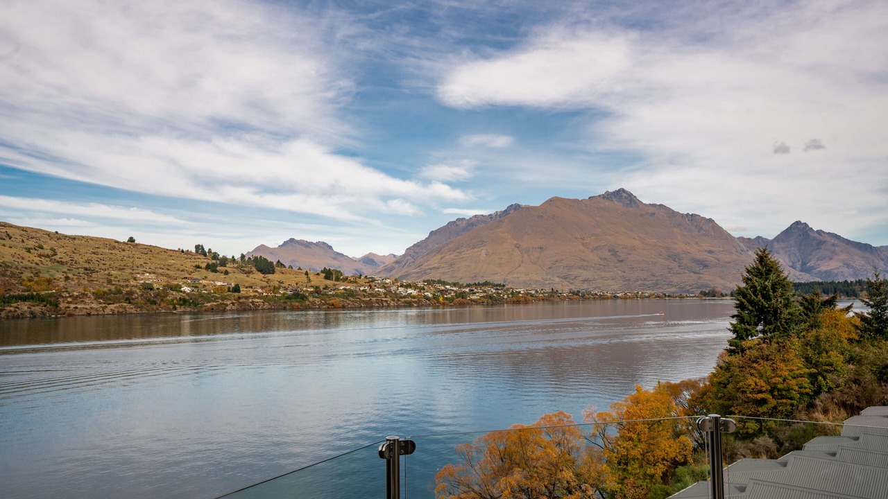Photo of Others in Queenstown