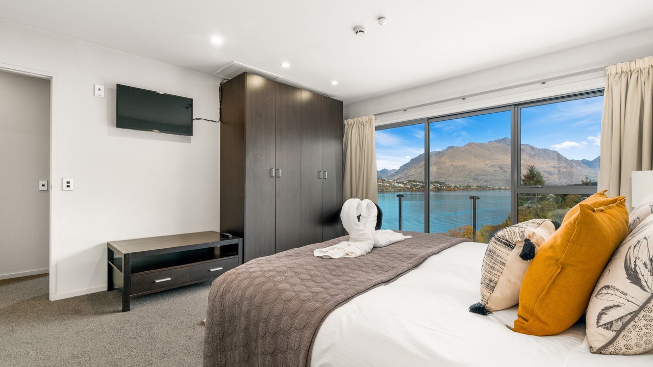 Photo of Others in Queenstown