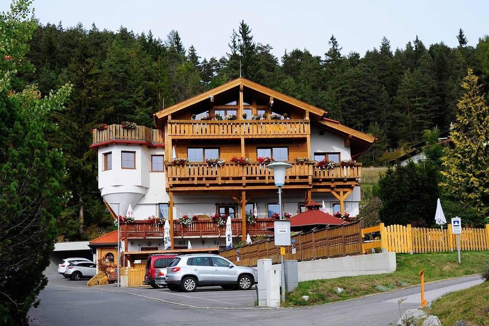 Photo of Outdoor in Mosern