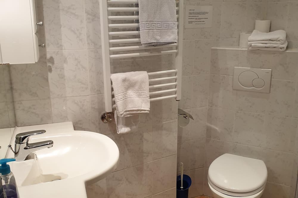 Photo of Bathroom in Mosern