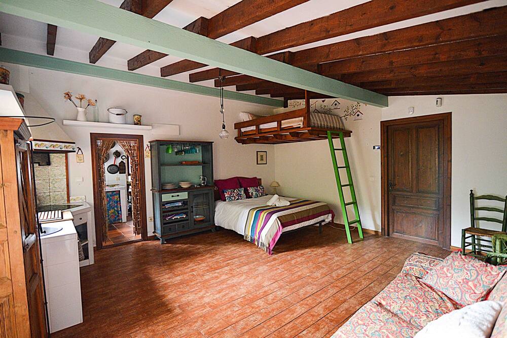 Photo of Bedroom in Orena