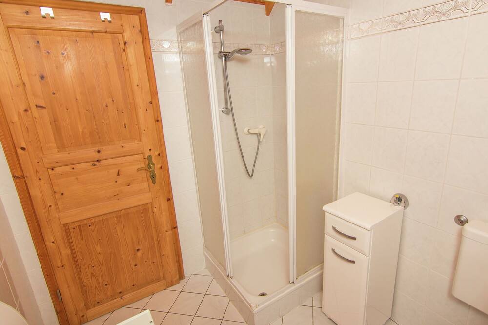 Photo of Bathroom in Luft