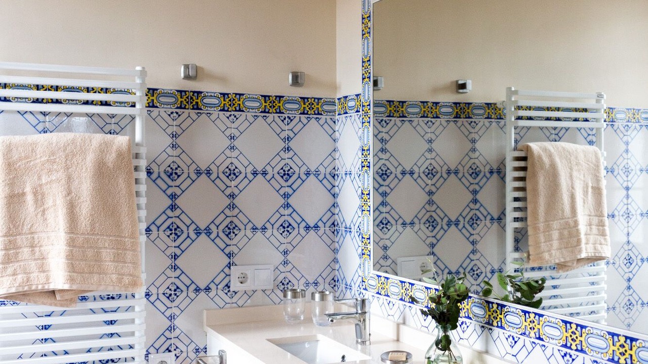 Photo of Others in Corbera