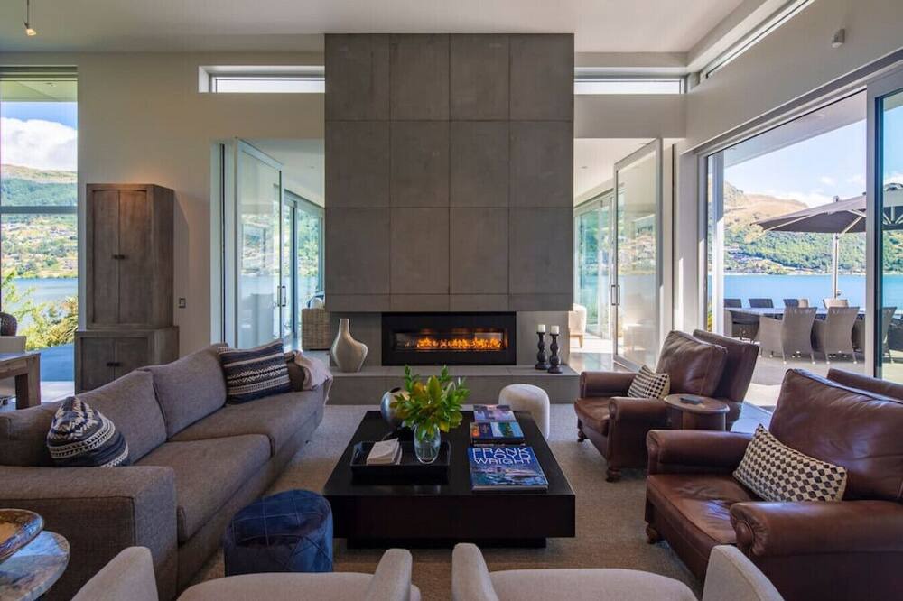 Photo of Livingroom in Kelvin Heights