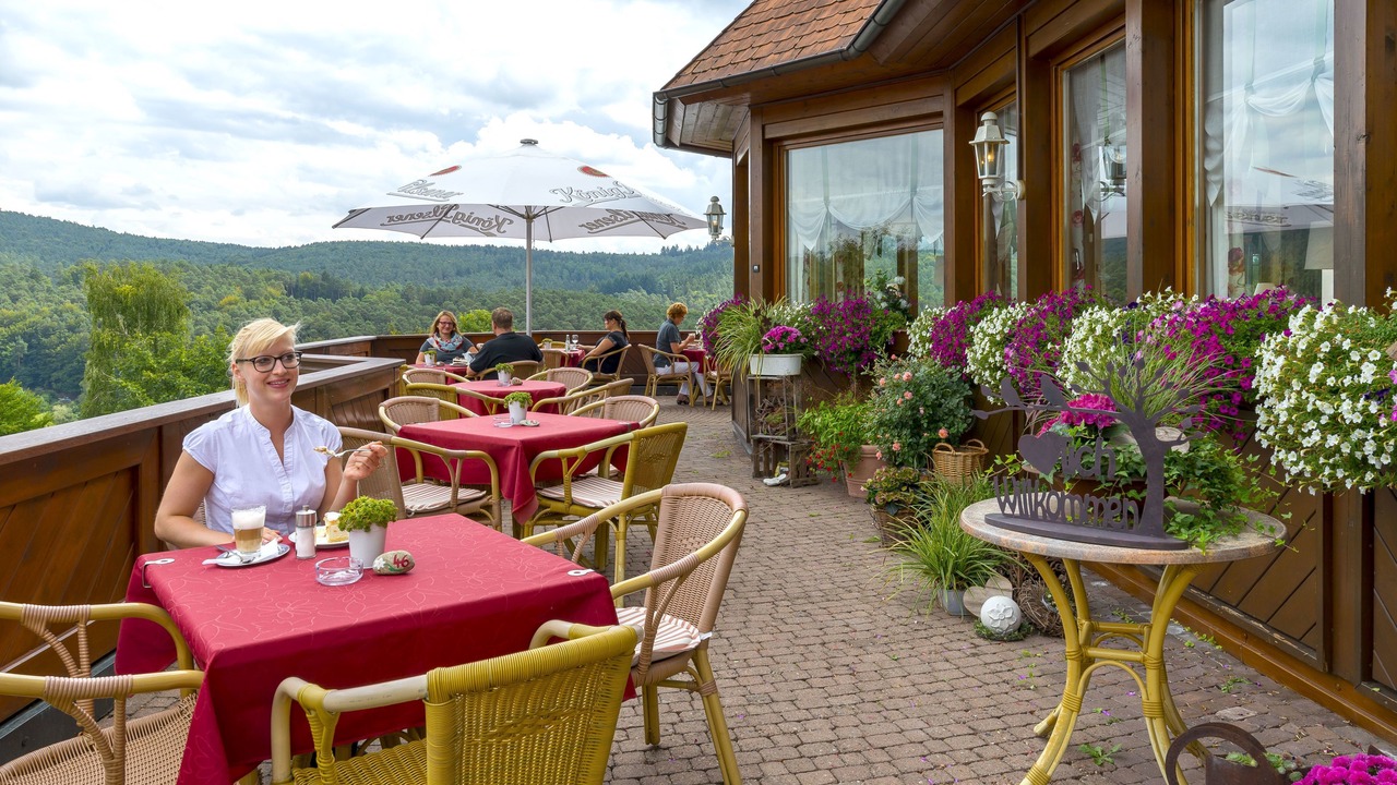 Photo of Patio Balcony in Heimbuchenthal