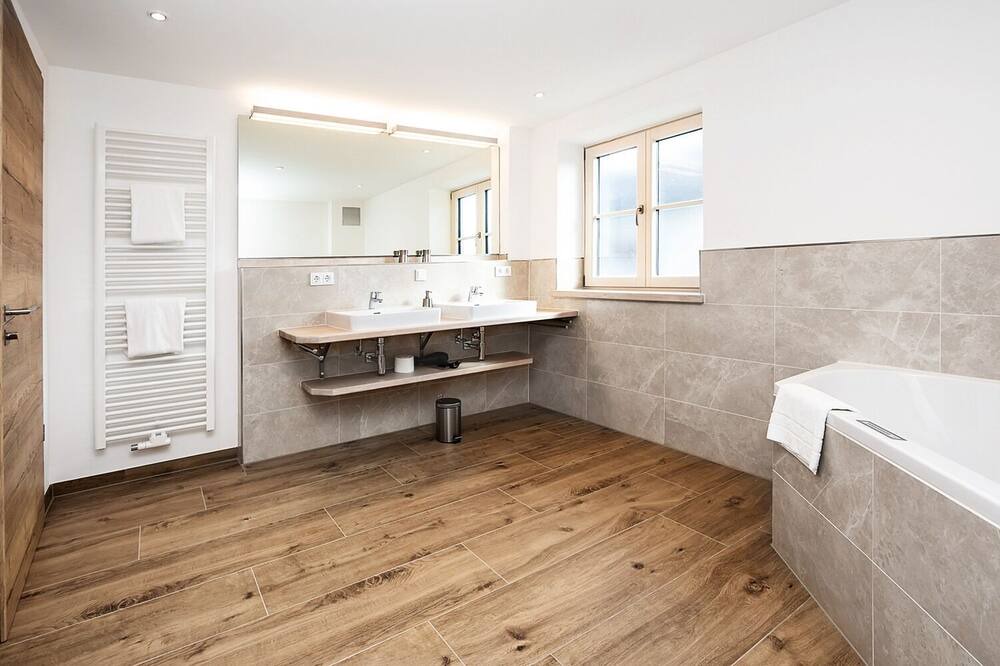 Photo of Bathroom in Garmisch-Partenkirchen