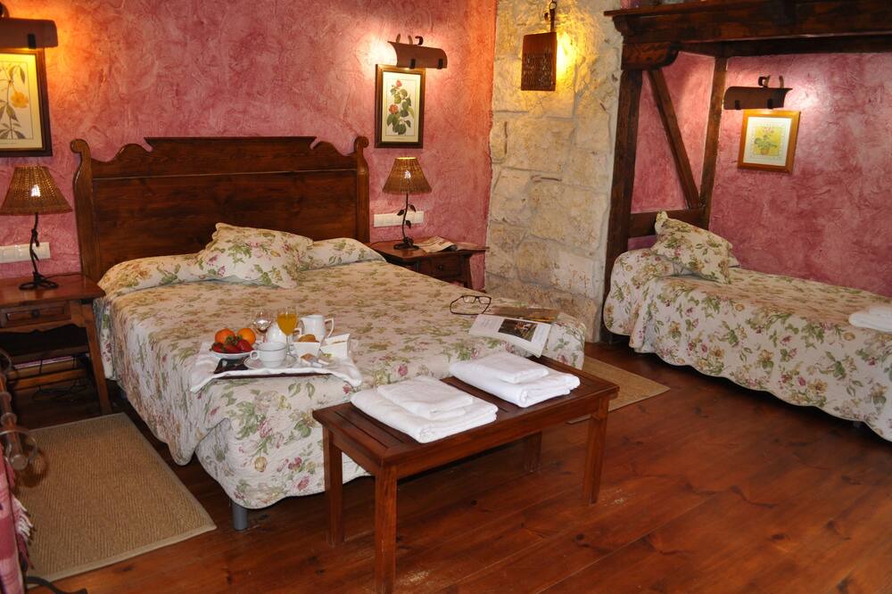Photo of Bedroom in Olmedo