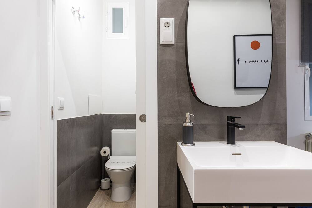 Photo of Bathroom in Barrio de La Latina