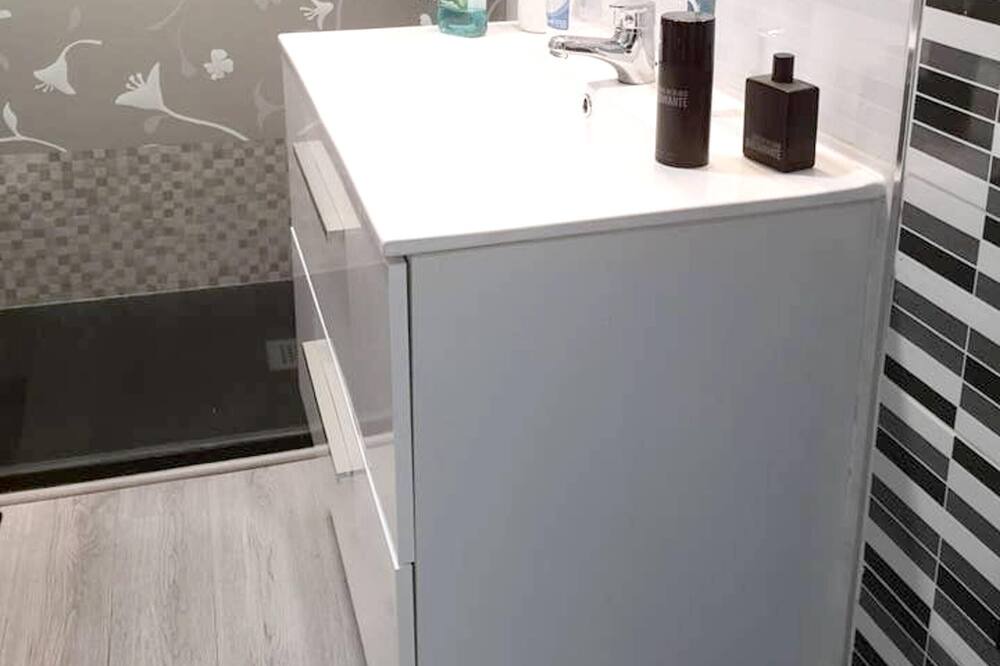 Photo of Bathroom in Ciudad Lineal