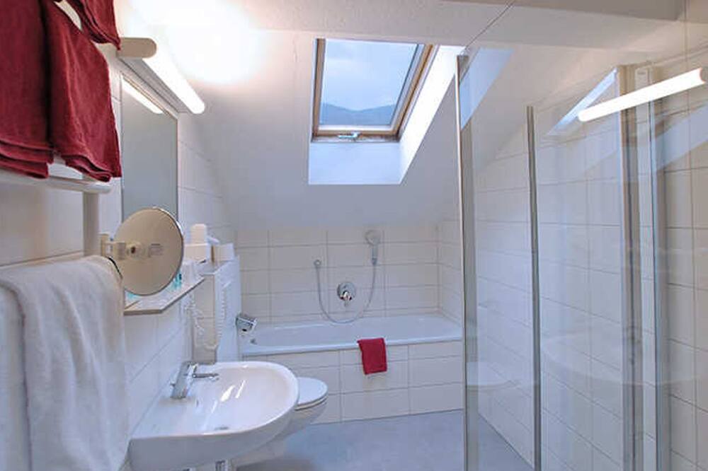Photo of Bathroom in Engedey