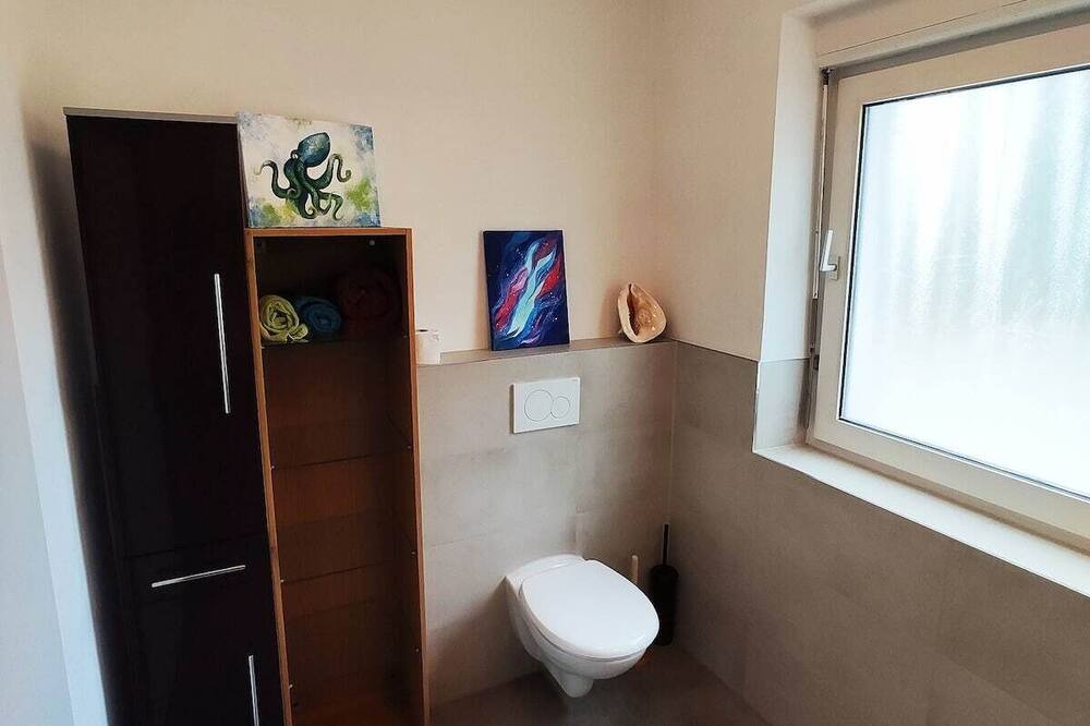 Photo of Bathroom in Am Waldfriedhof