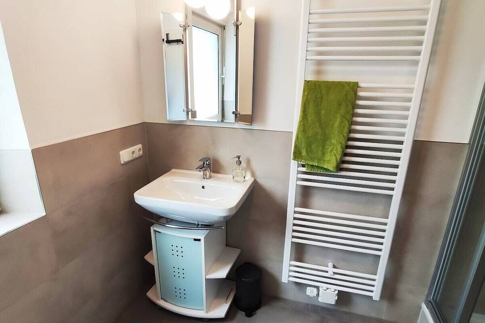 Photo of Bathroom in Am Waldfriedhof