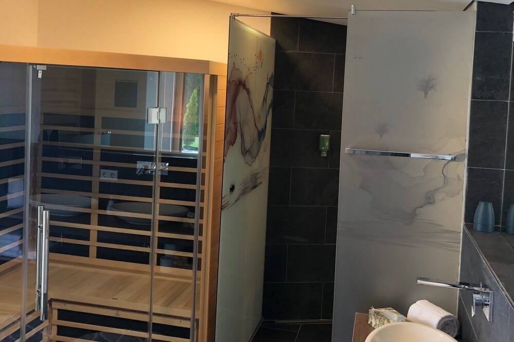 Photo of Bathroom in Mauth