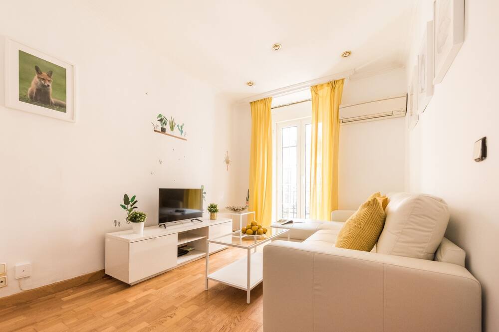Photo of Livingroom in Malasana