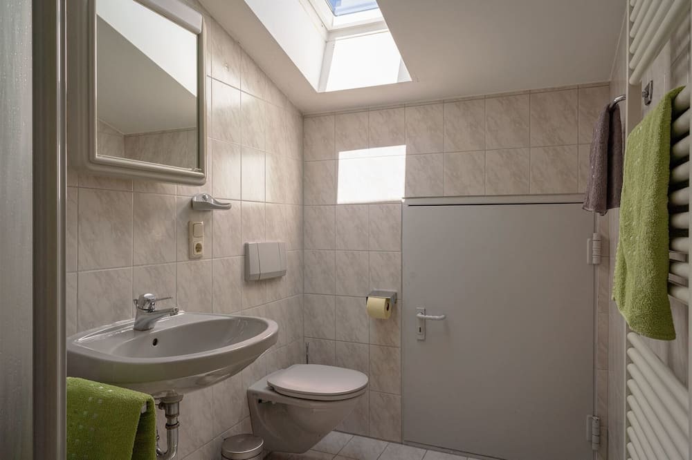 Photo of Bathroom in Pfafflar