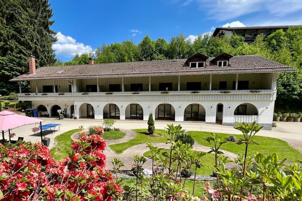 Photo of Outdoor in Frathau