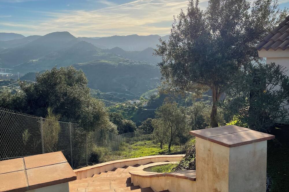 Photo of Outdoor in Almogia