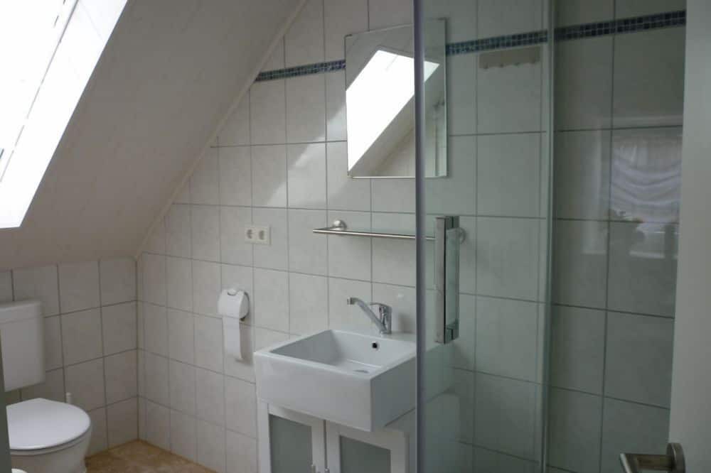 Photo of Bathroom in Monchsdeggingen