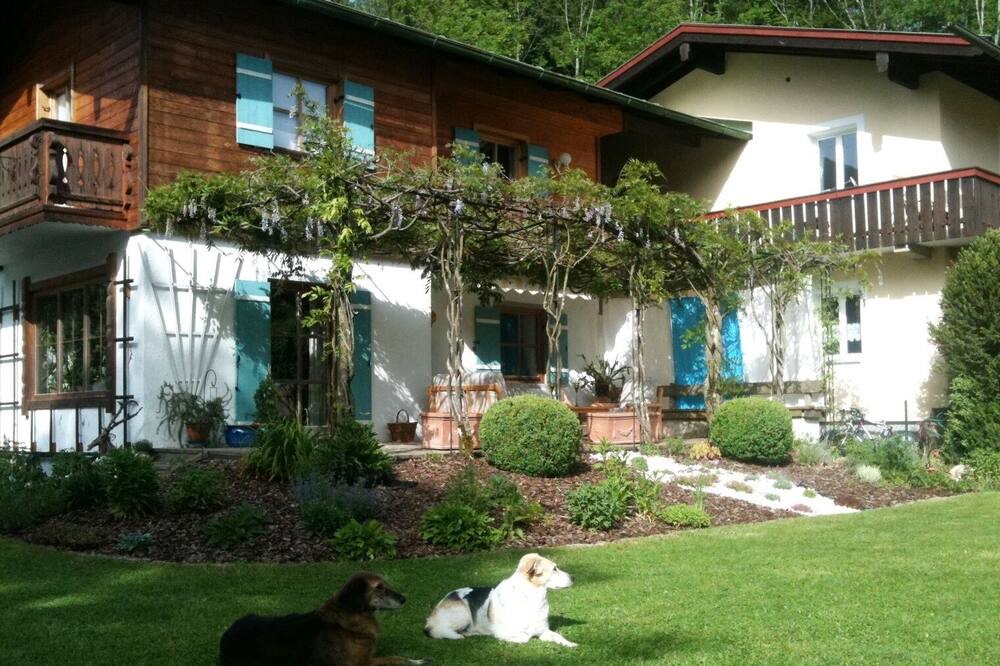 Photo of Outdoor in Schwob