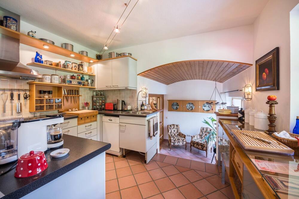 Photo of Kitchen in Schwob