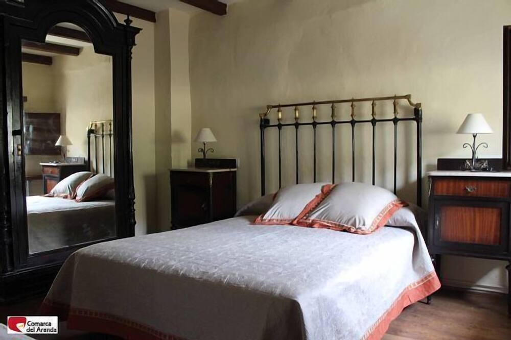 Photo of Bedroom in Aranda de Moncayo