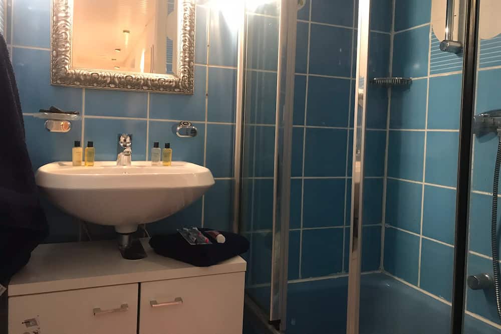 Photo of Bathroom in Stadtbezirk 3