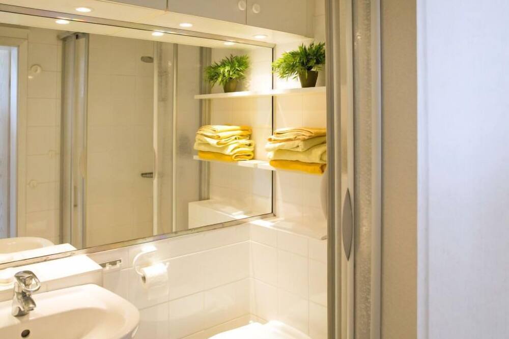 Photo of Bathroom in Trassenheide