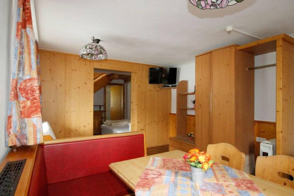 Photo of Livingroom in Laengenfeld