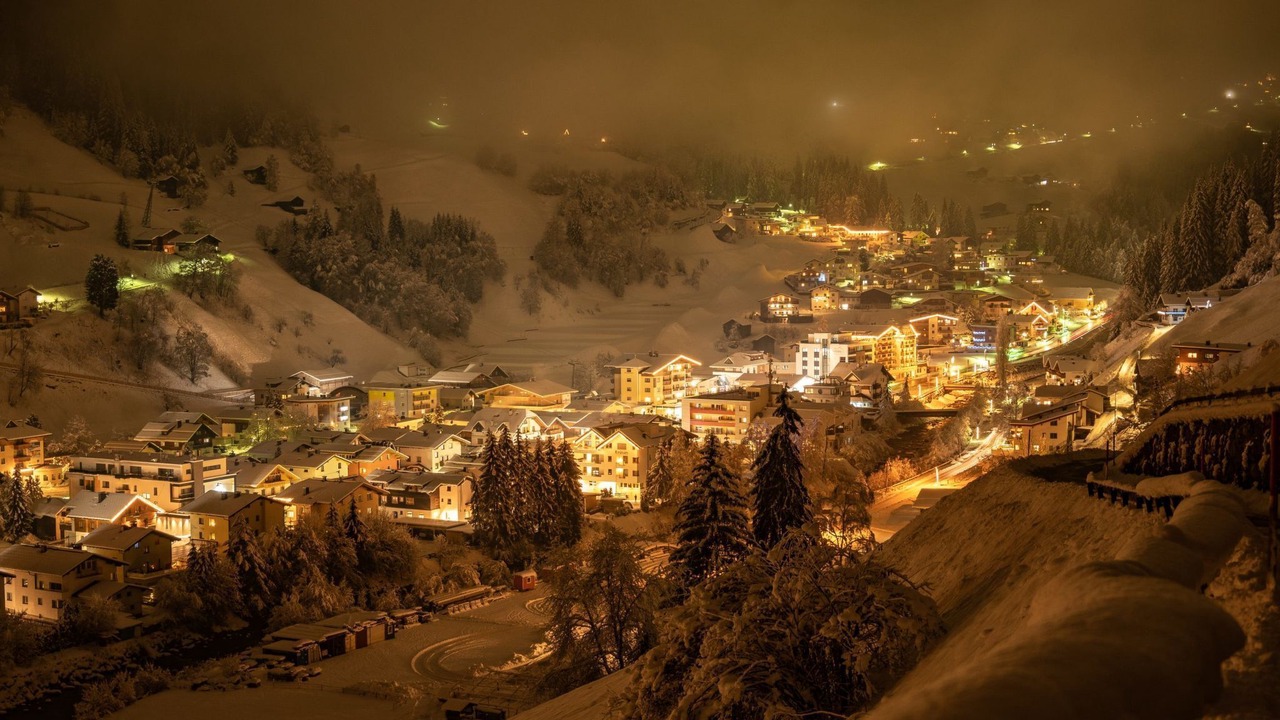 Photo of Outdoor in See