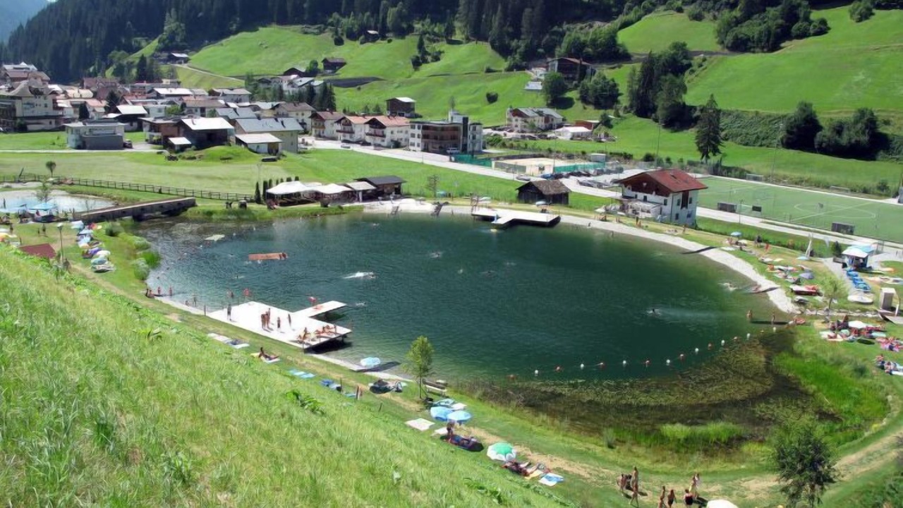 Photo of Outdoor in See