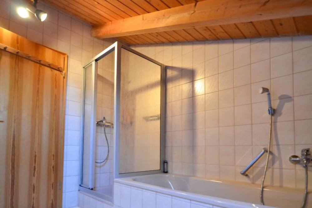 Photo of Bathroom in Muhlberg