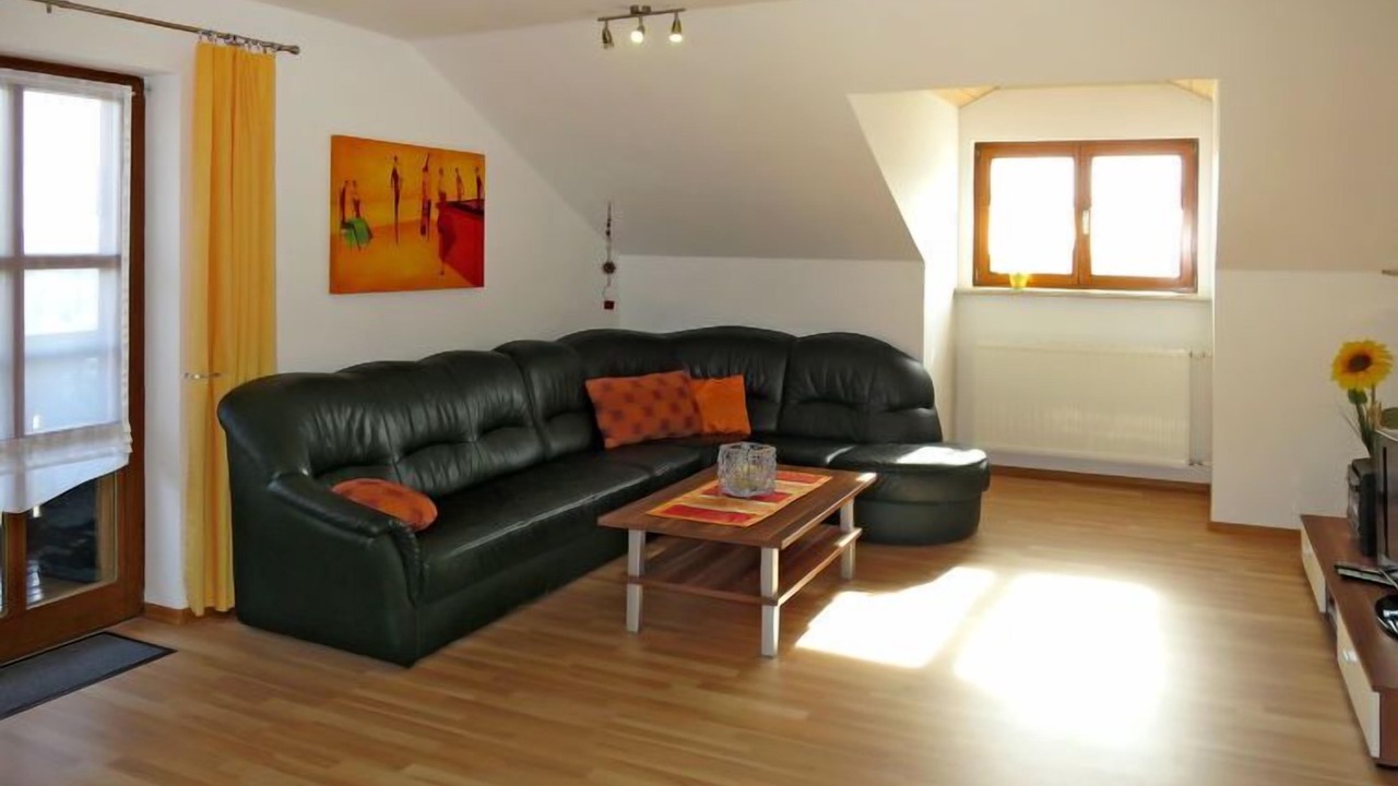 Photo of Livingroom in March