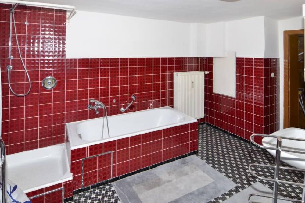 Photo of Bathroom in Mauth
