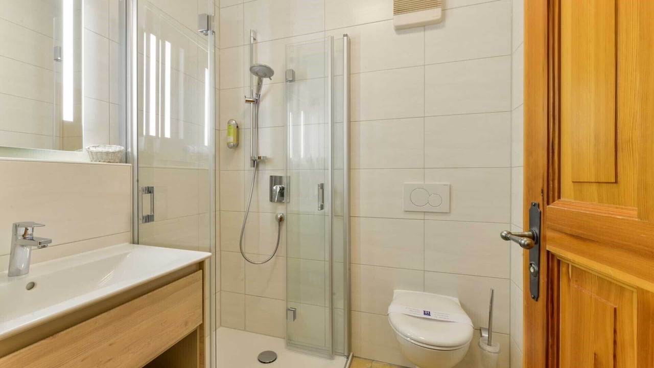 Photo of Bathroom in Obing