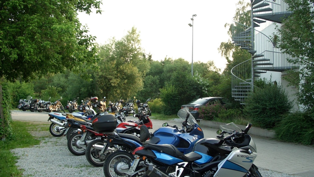 Photo of Others in Cham