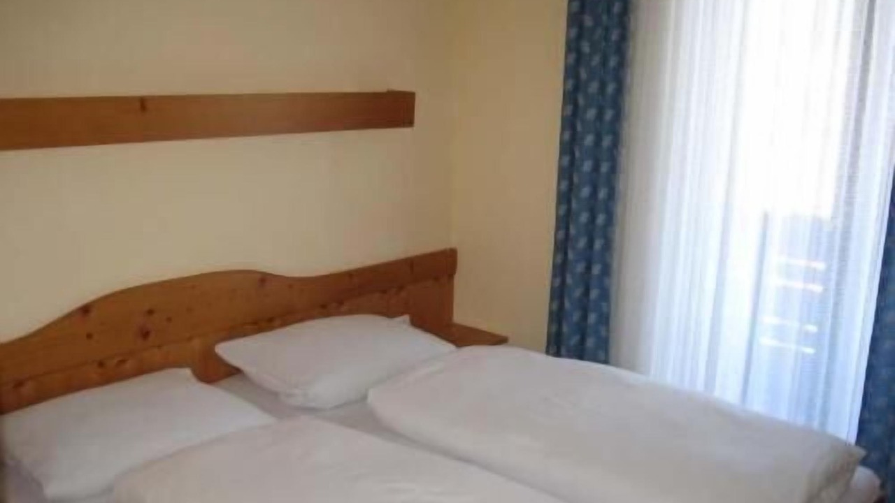 Photo of Bedroom in Lam