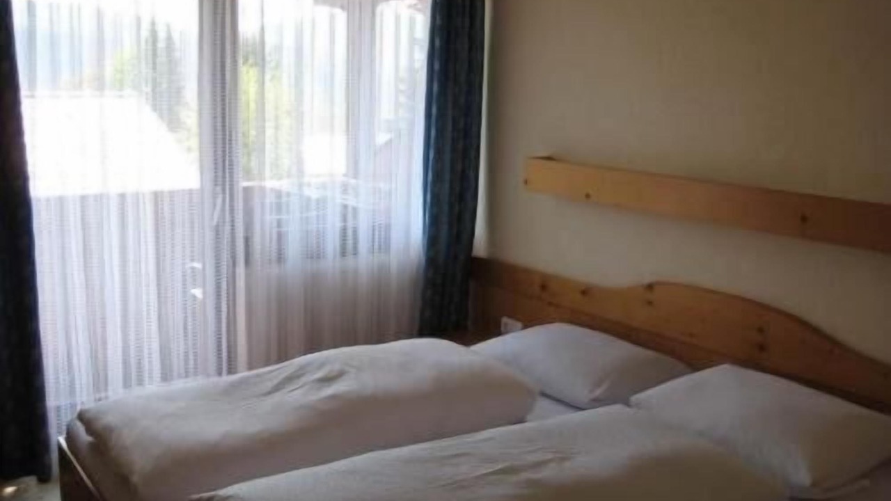 Photo of Bedroom in Lam