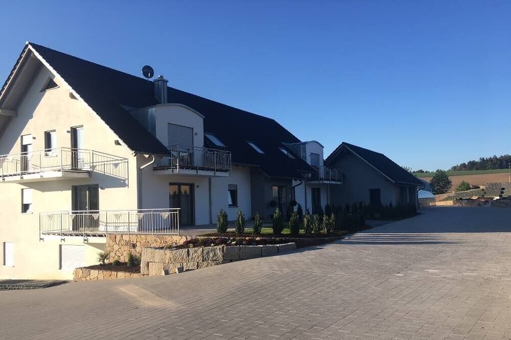 Photo of Outdoor in Neukirchen-Balbini