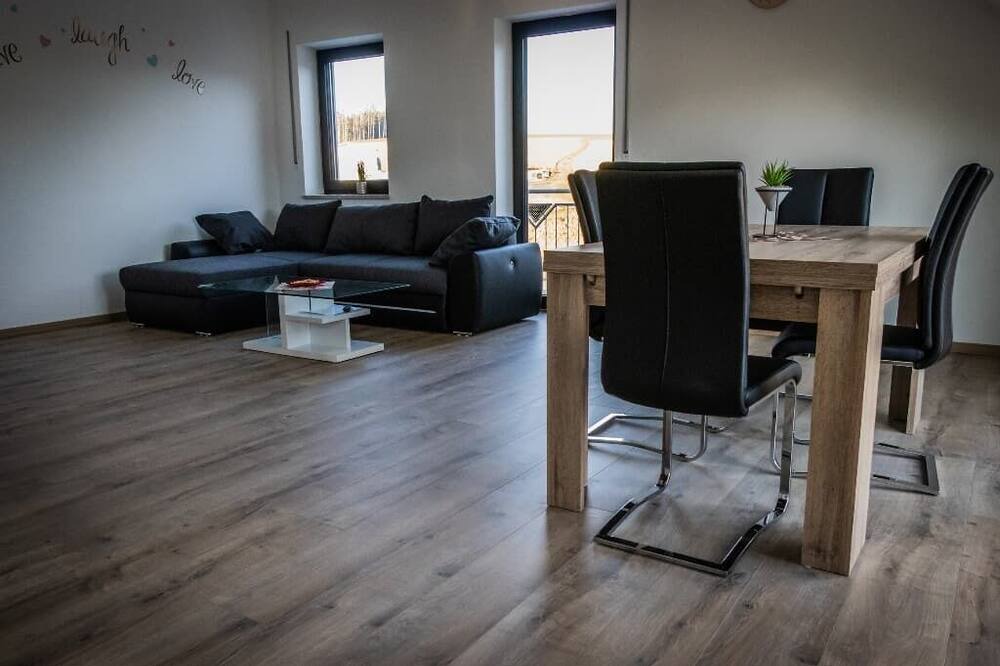 Photo of Livingroom in Neukirchen-Balbini