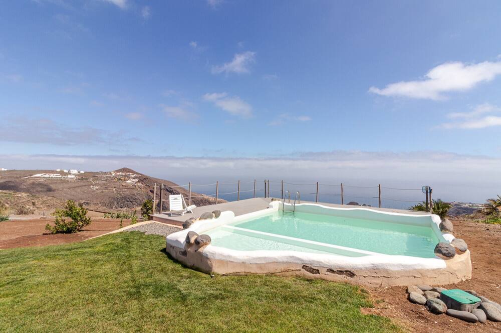 Photo of Outdoor in Santa Maria de Guia de Gran Canaria
