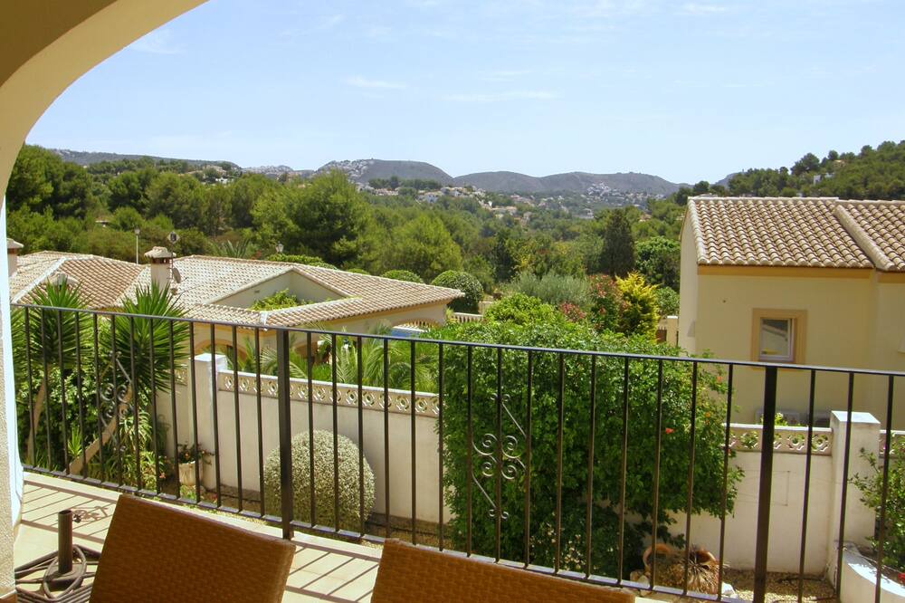 Photo of Patio Balcony in Benimeit
