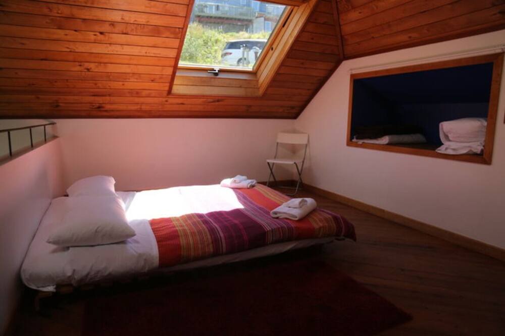 Photo of Bedroom in Sunshine Bay