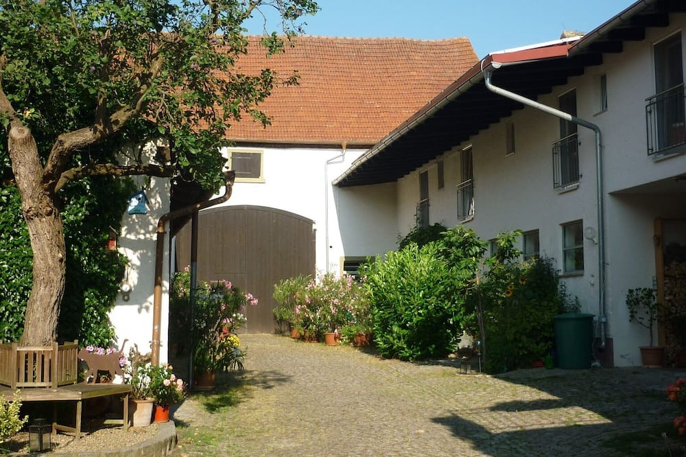 Photo of Outdoor in Waigolshausen
