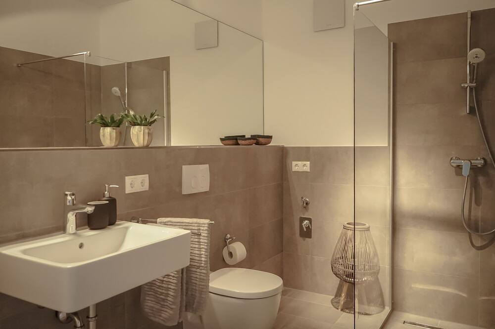 Photo of Bathroom in Innenstadt