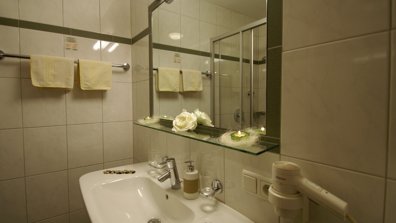 Photo of Bathroom in Uderns