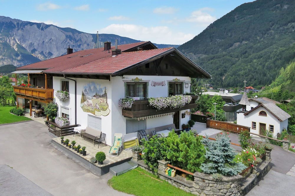 Photo of Others in Sautens