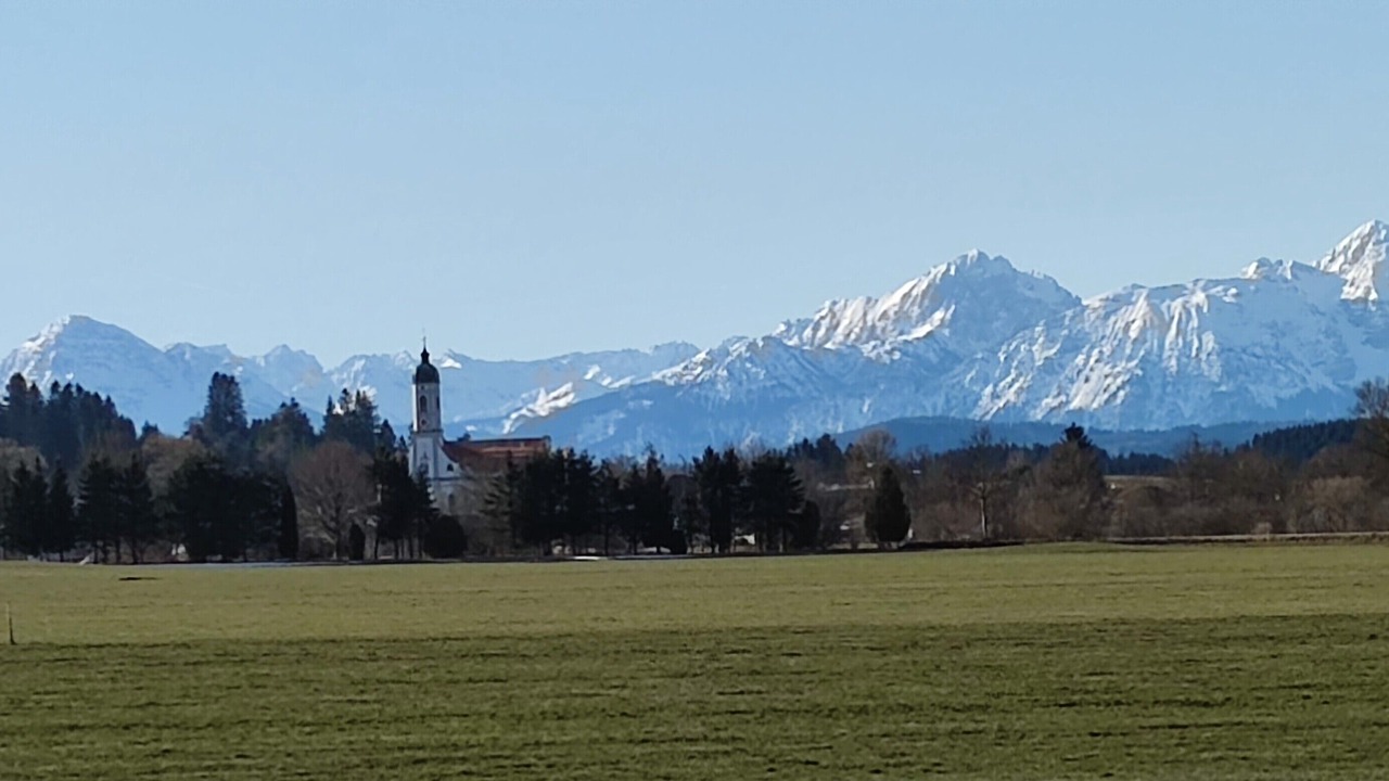 Photo of Others in Hausen