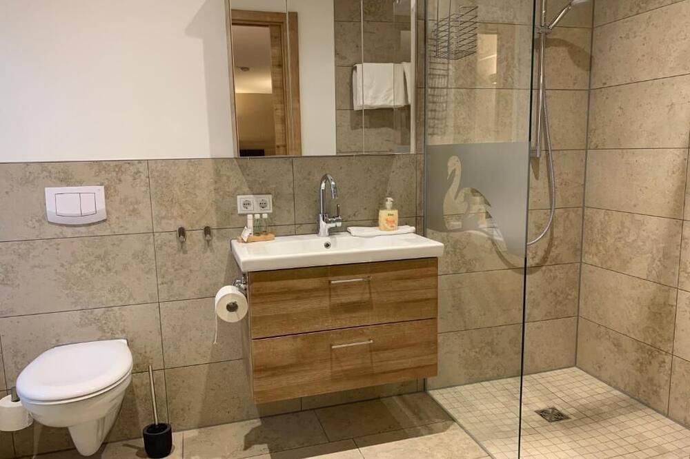 Photo of Bathroom in Riedenburg